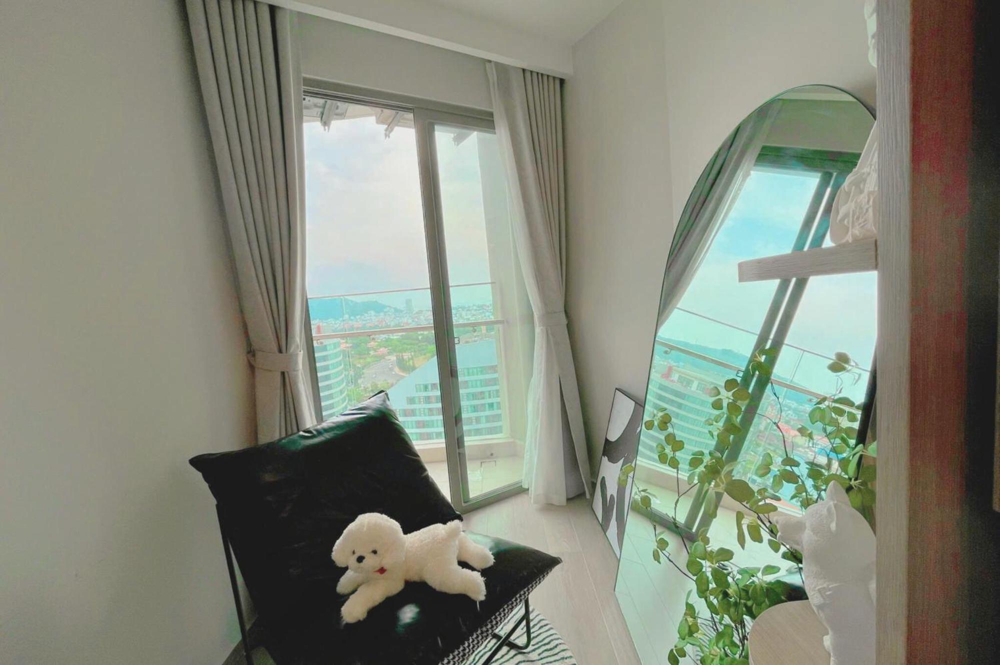 Ho Du Lich Gan Bien Su Lua Chon Tot Nhat - The Song - The Choice * Vung Tau